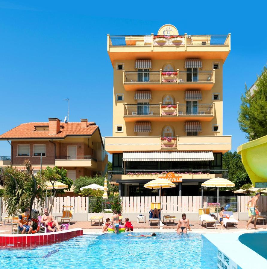 Hotel Caravel B&B Мисано Адриатико Екстериор снимка